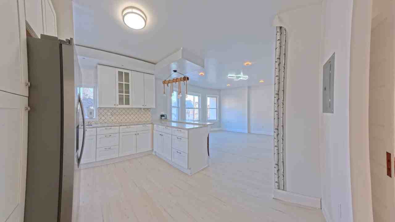 75 Richardson St Unit 2 - Photo 6 of 11