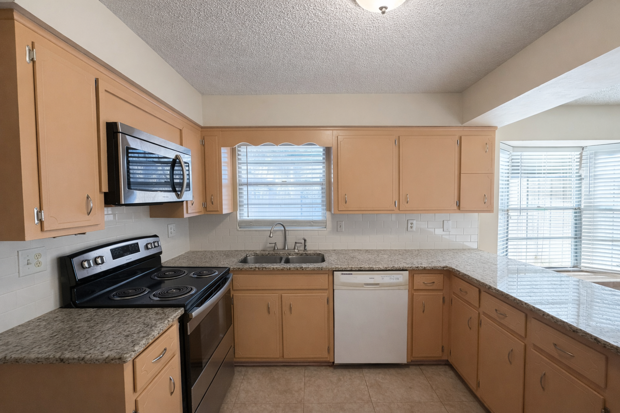 7 Mitchell Ave - Photo 3 of 18