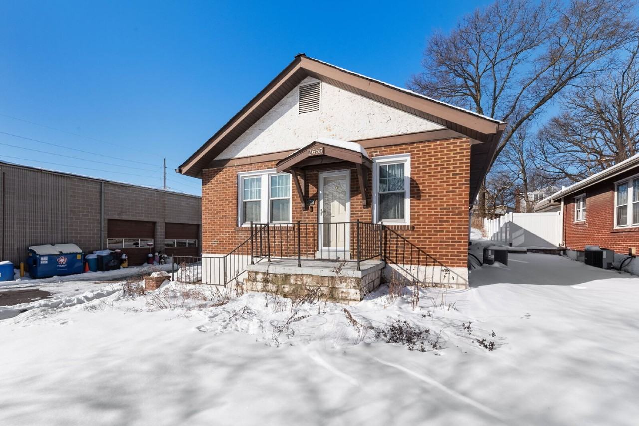 2655 Louis Ave - Photo 2 of 28