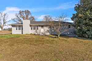 featured image of 111 Rodgers Rd