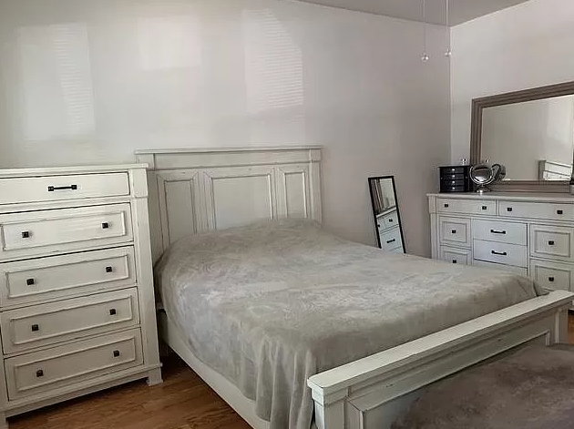 1838 N Fremont St #1F - Photo 2 of 13