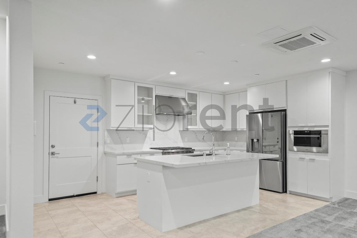 1107 Lorenzini Loop - Photo 7 of 26