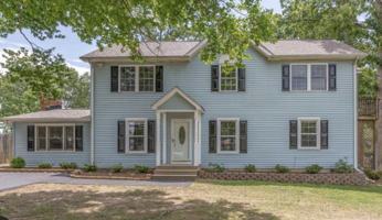 featured image of 240 3 Cedars Lane #3