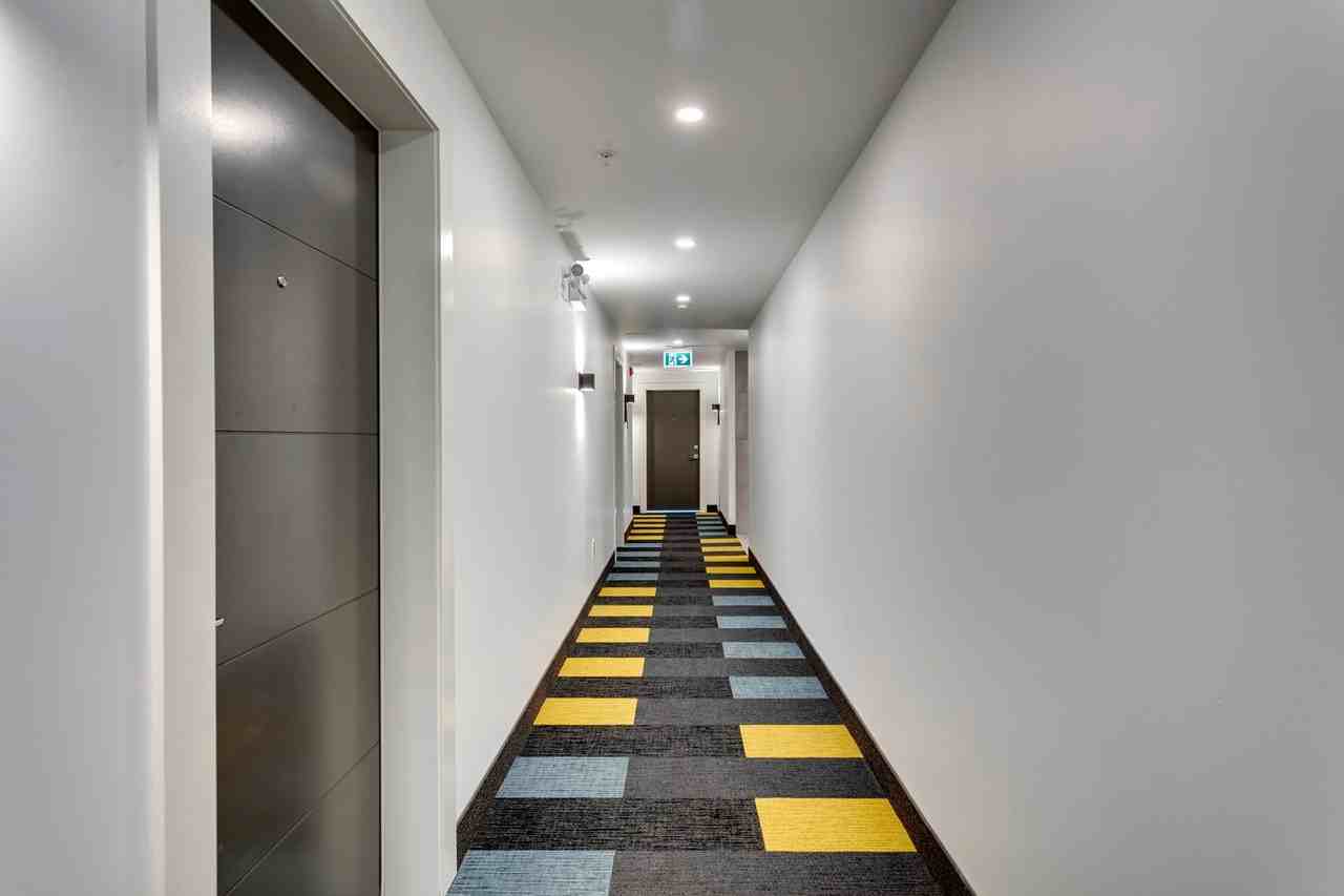 Mantra Marda Loop - Photo 4 of 14