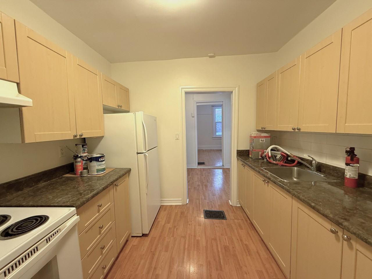 1 Clinton St #2 - Photo 6 of 36