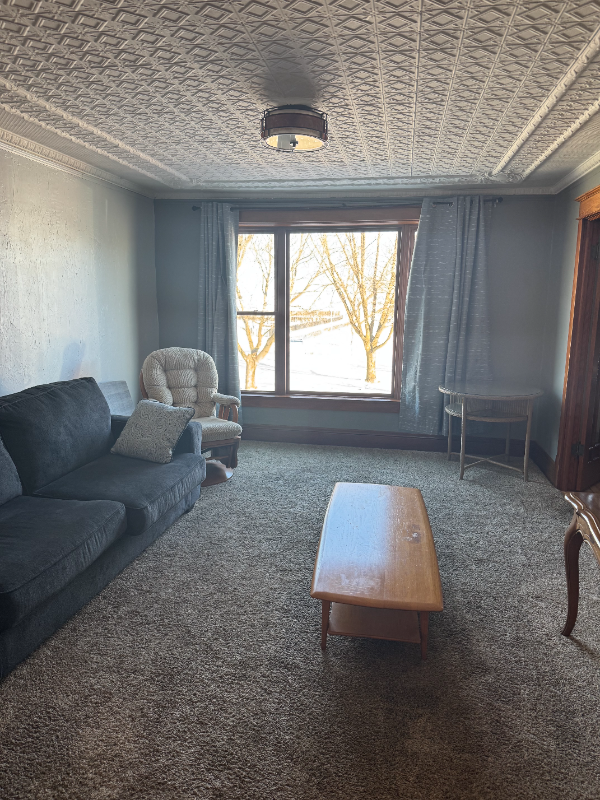 619 1st St #1 - Photo 4 of 17