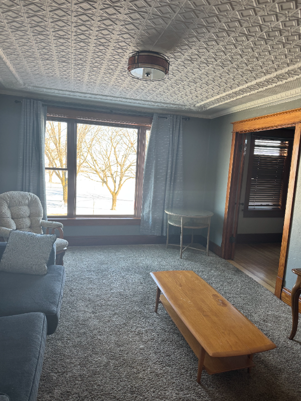 619 1st St #1 - Photo 5 of 17