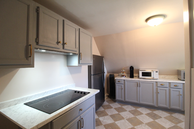 800 Monroe Ave - Photo 3 of 6