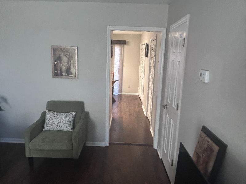 318 Moir St #C - Photo 3 of 20