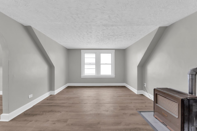 1724 Burgess Rd #3 - Photo 3 of 9