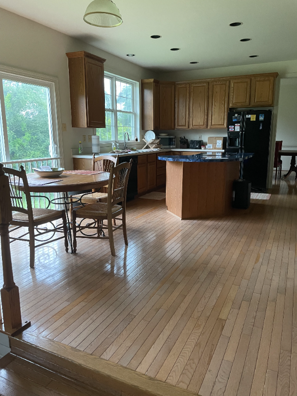 1 Hydeaway Ct - Photo 3 of 8