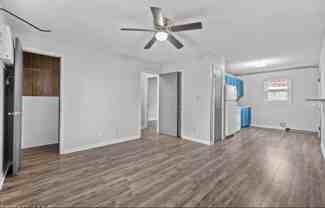 307 Richlands Ave - Photo 1 of 1