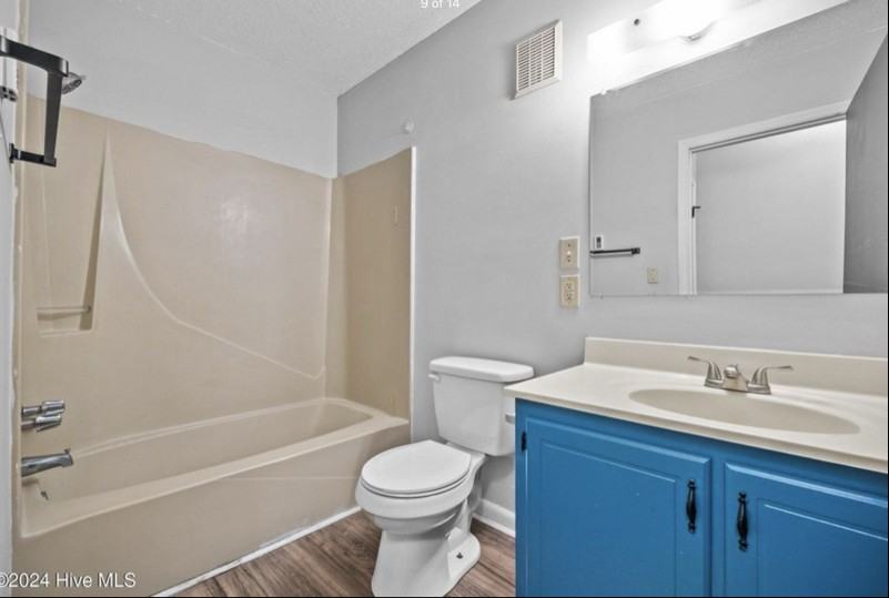 307 Richlands Ave - Photo 3 of 4