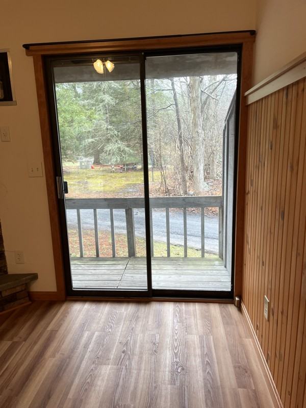 246 Cottage Ln - Photo 5 of 8