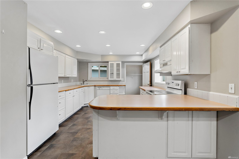 5459 Hannegan Rd #1 - Photo 2 of 10