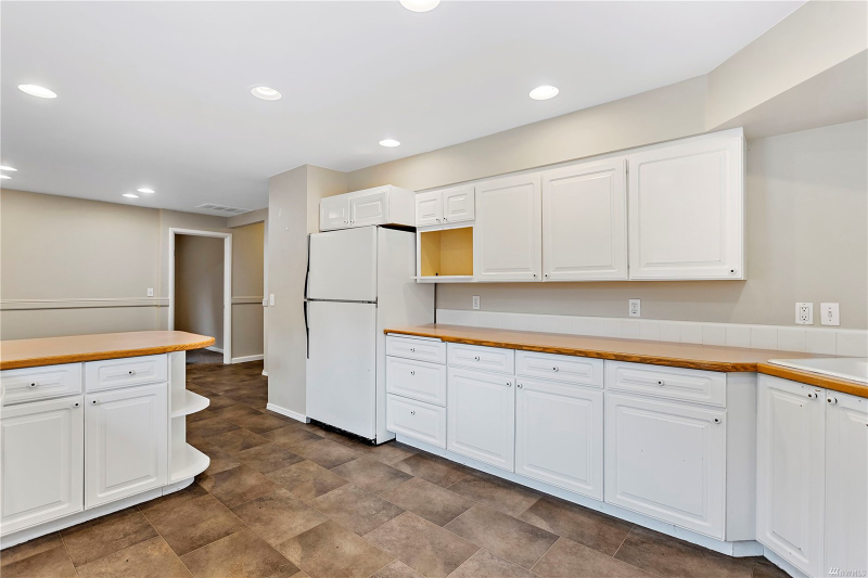 5459 Hannegan Rd #1 - Photo 3 of 10