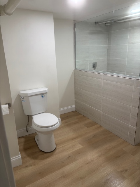 5853 W Dakin St - Photo 7 of 9