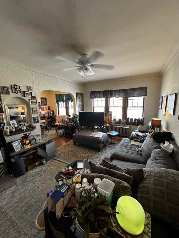 4442 N Oakland Ave #34 - Photo 3 of 9