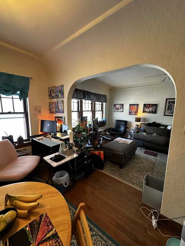 4442 N Oakland Ave #34 - Photo 4 of 9