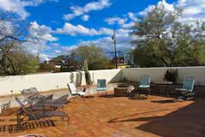 featured image of 1616 E 7th St