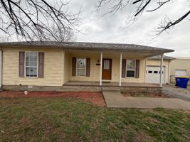 featured image of 1211 Redbud St