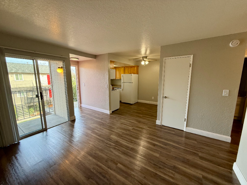 281 Junction Ave #H - Photo 6 of 11