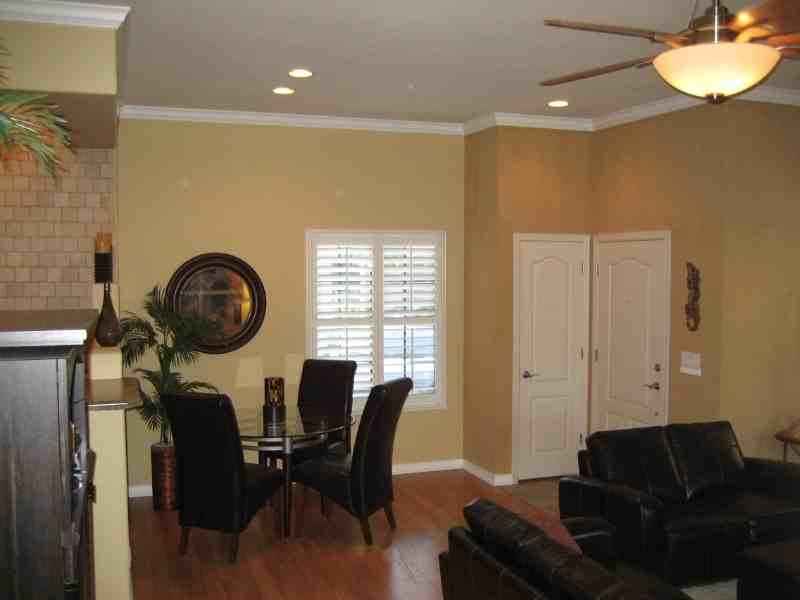 295 N Rural Rd #116 - Photo 4 of 32