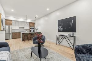 featured image of 47 Condor St