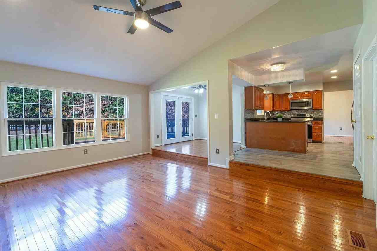 3528 Turbridge Drive - Photo 4 of 16