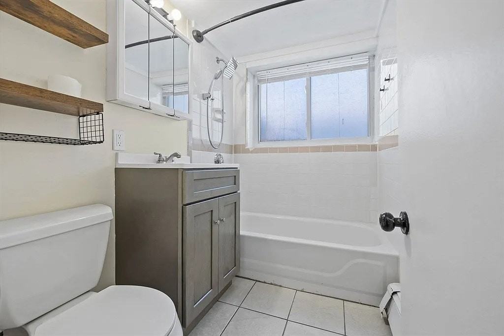 66 Bryon Road, Unit 2 - Photo 7 of 14