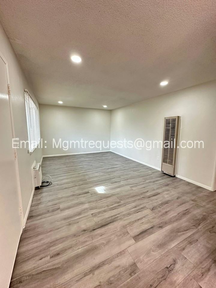 1455 Veterans Way, Unit G - Photo 2 of 15