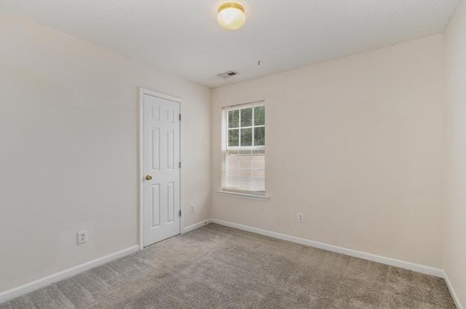 3819 Northlake Drive - Photo 2 of 24