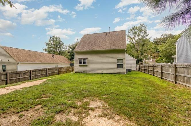 3819 Northlake Drive - Photo 3 of 24