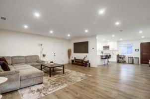 featured image of 6964 Mount Vernon St #1