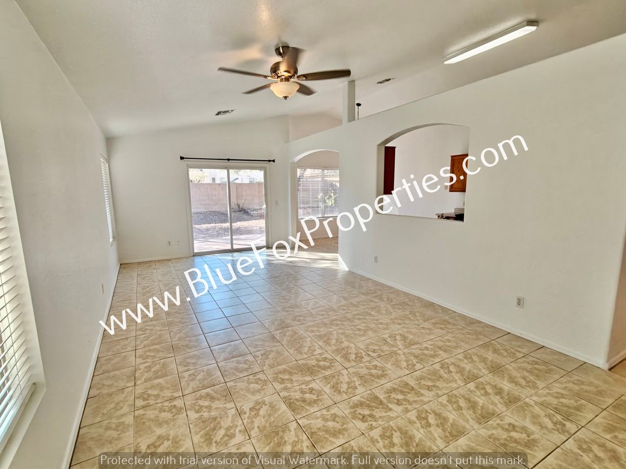 7939 W Mural Hill Dr - Photo 5 of 29