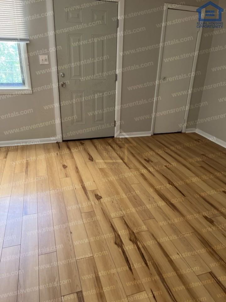 5417 Slayton Ave #A - Photo 7 of 19