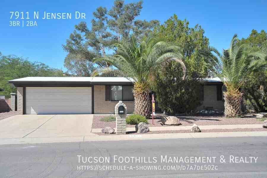 7911 N Jensen Dr - Photo 2 of 18