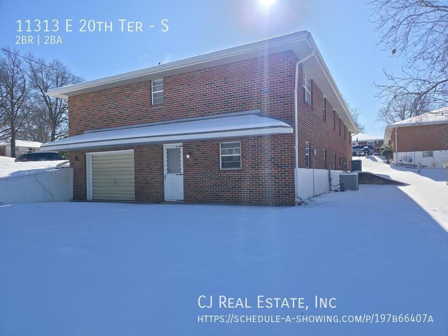 11313 E 20th Ter S #S - Photo 2 of 11