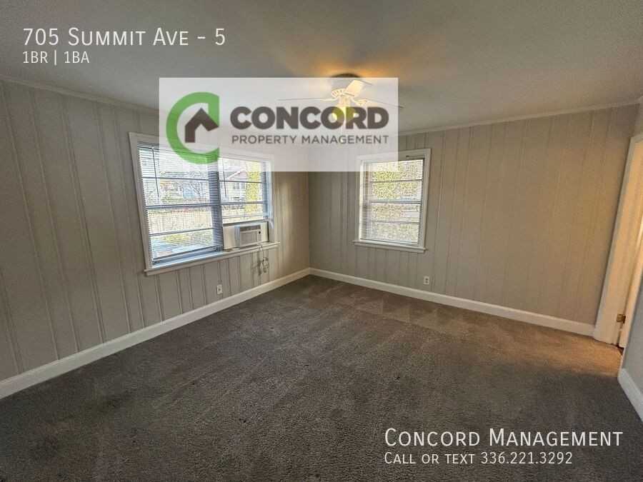 705 Summit Ave #5 - Photo 7 of 10