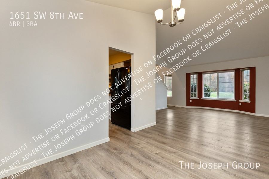 1651 Sw 8th Ave - Photo 7 of 40