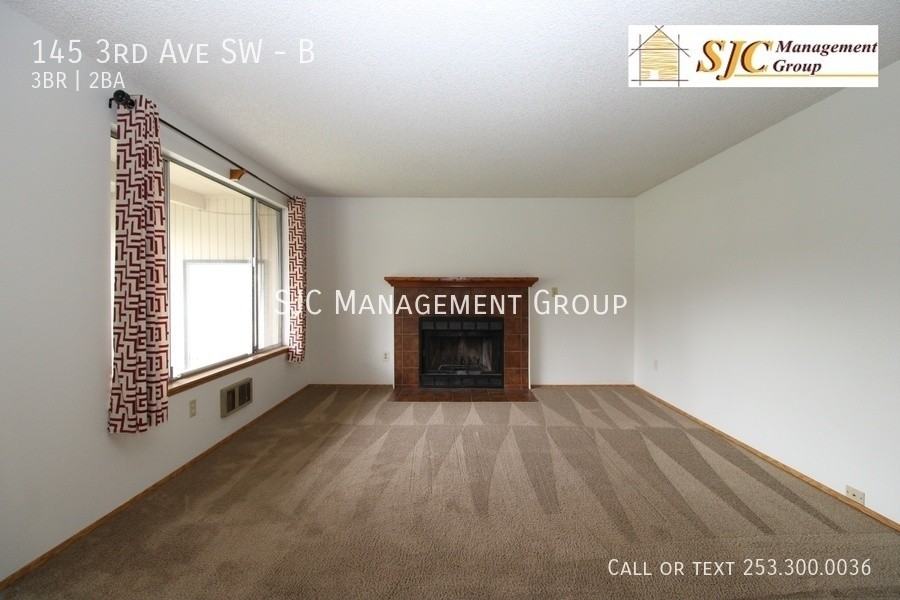 145 3rd Ave Sw #B - Photo 4 of 18