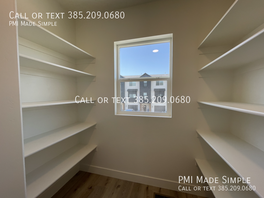 605 E 340 S - Photo 7 of 21