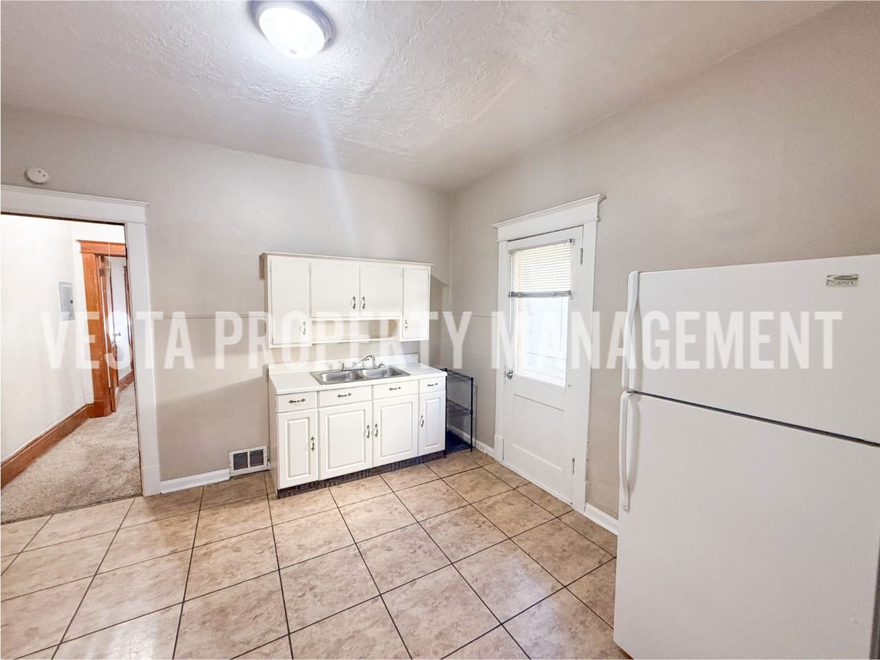 2273 Jefferson Ave #2 - Photo 5 of 12