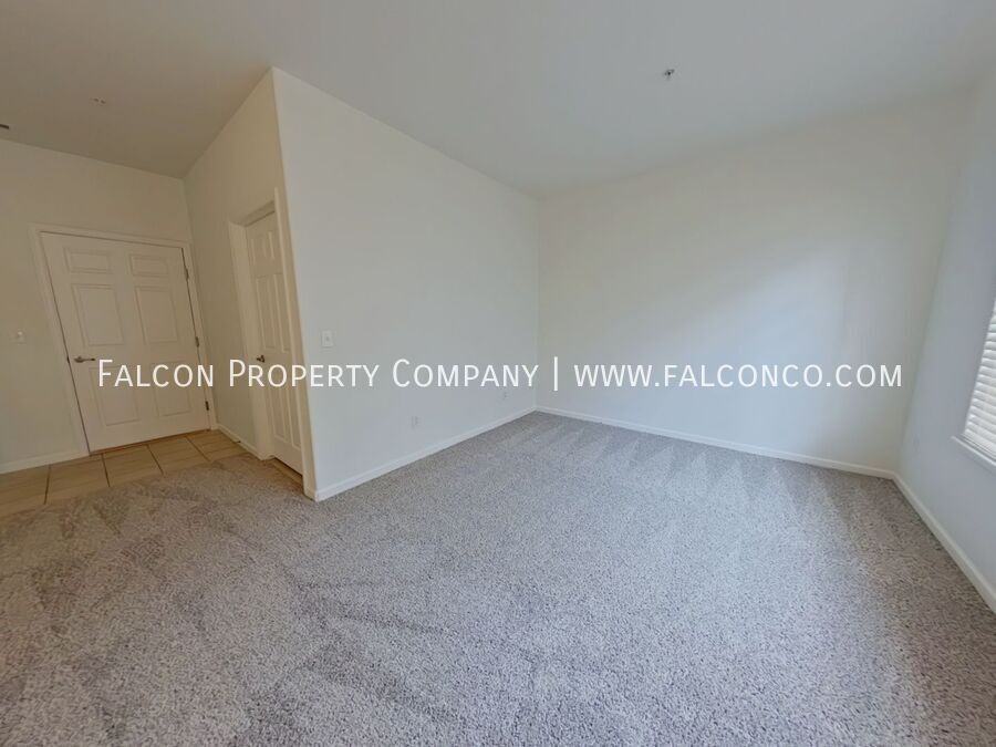 840 Wahsatch Ridge Pt - Photo 3 of 31