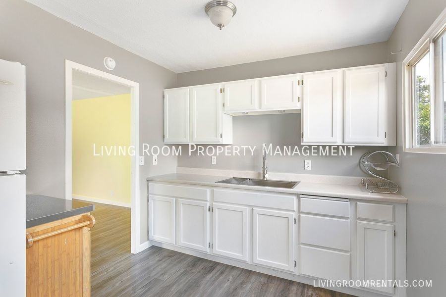 4819 Ne 86th Ave - Photo 6 of 13