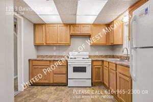 featured image of 1253 Davis Ave Nw