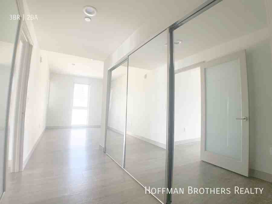 3714 Kelton Ave #304 - Photo 4 of 9