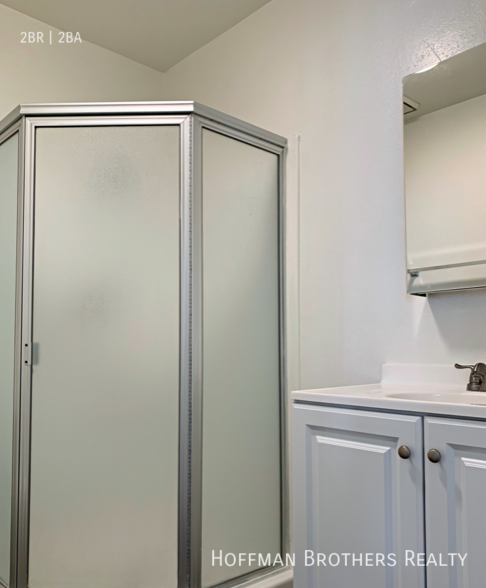 1012 E Acacia Ave #105 - Photo 7 of 9