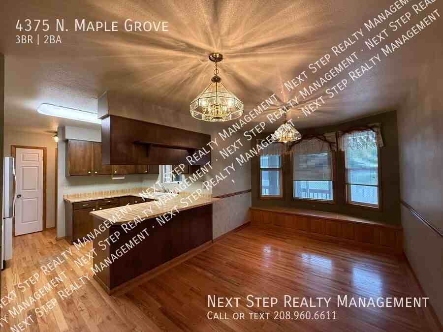 4375 N Maple Grove Rd - Photo 4 of 19