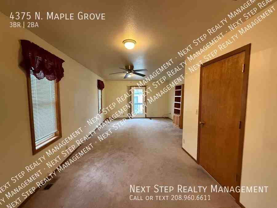 4375 N Maple Grove Rd - Photo 7 of 19